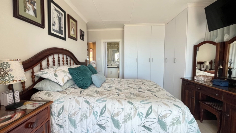 3 Bedroom Property for Sale in Island View Western Cape